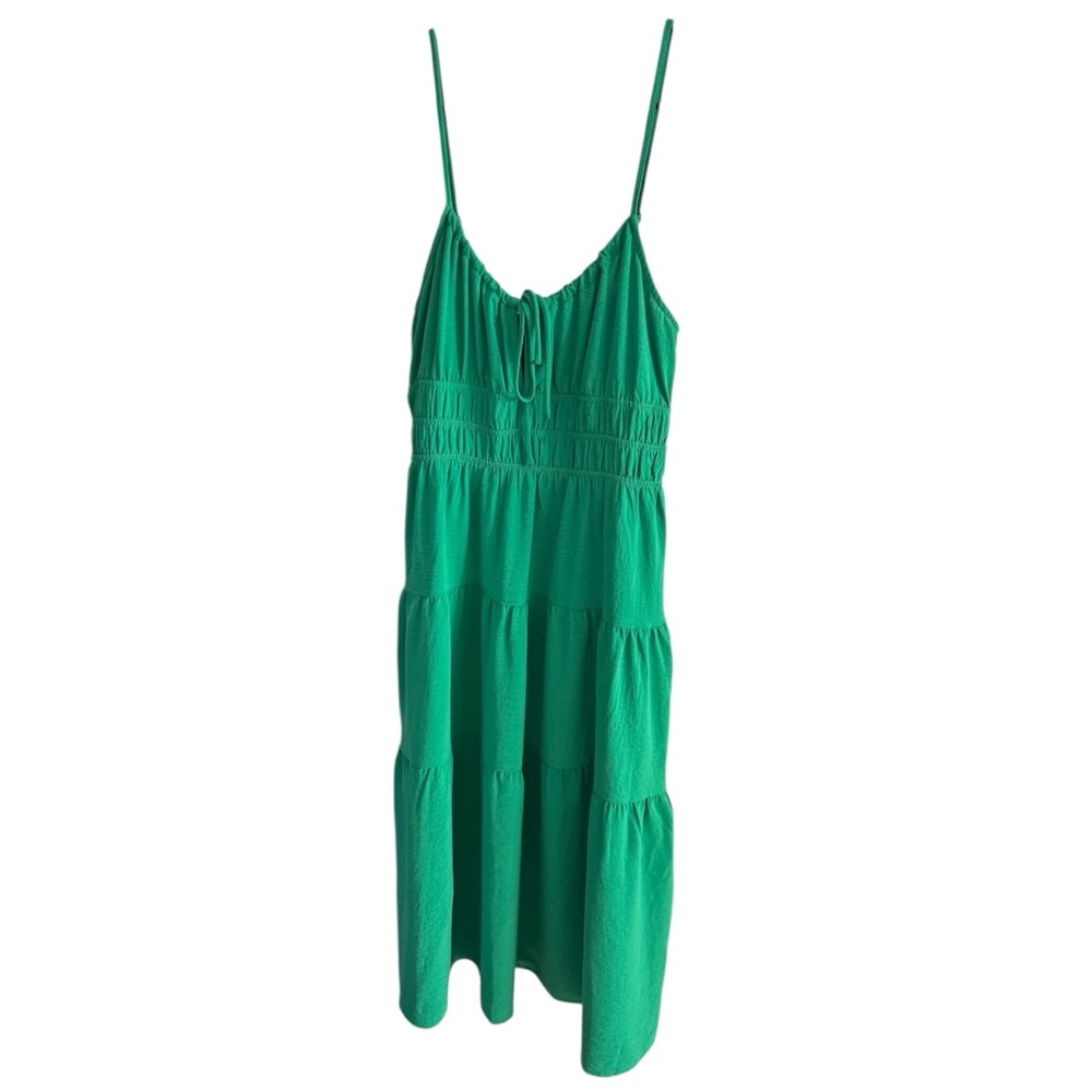 Elegant Green Midi Dress